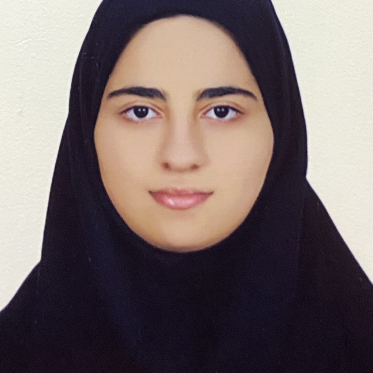سارا حاجی آقاجانی
